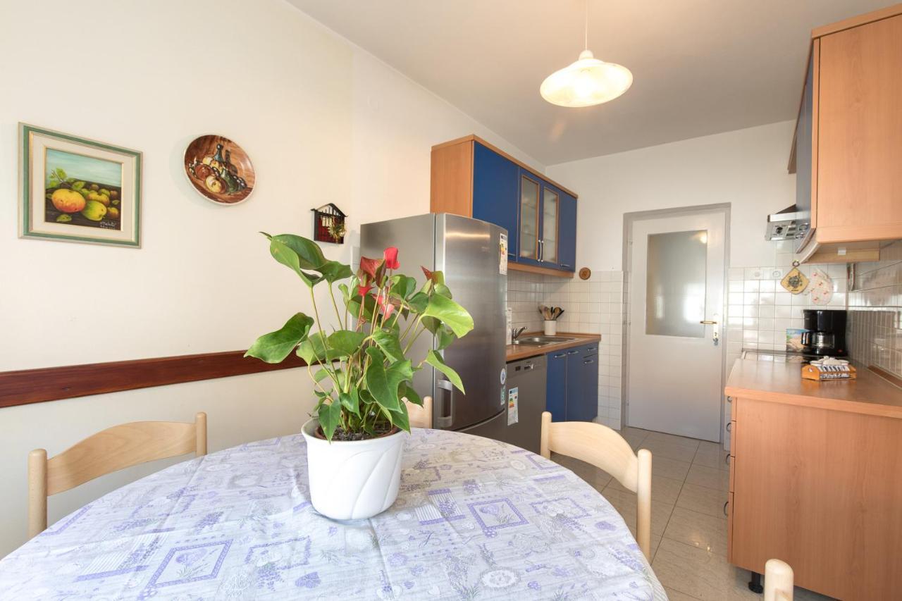 Appartamento Vesna Baška Esterno foto